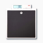 BÁSCULA DE PISO PARA USO MÓVIL SECA 876